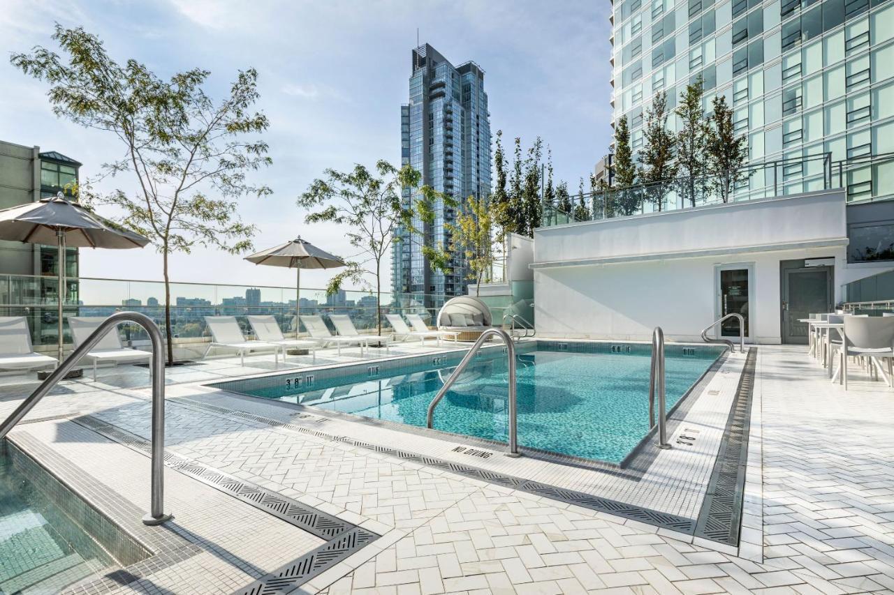 Level Yaletown - Richards Lejlighedshotel Vancouver Eksteriør billede